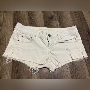 American Eagle Outfitters Women's white mini Jean Shorts
